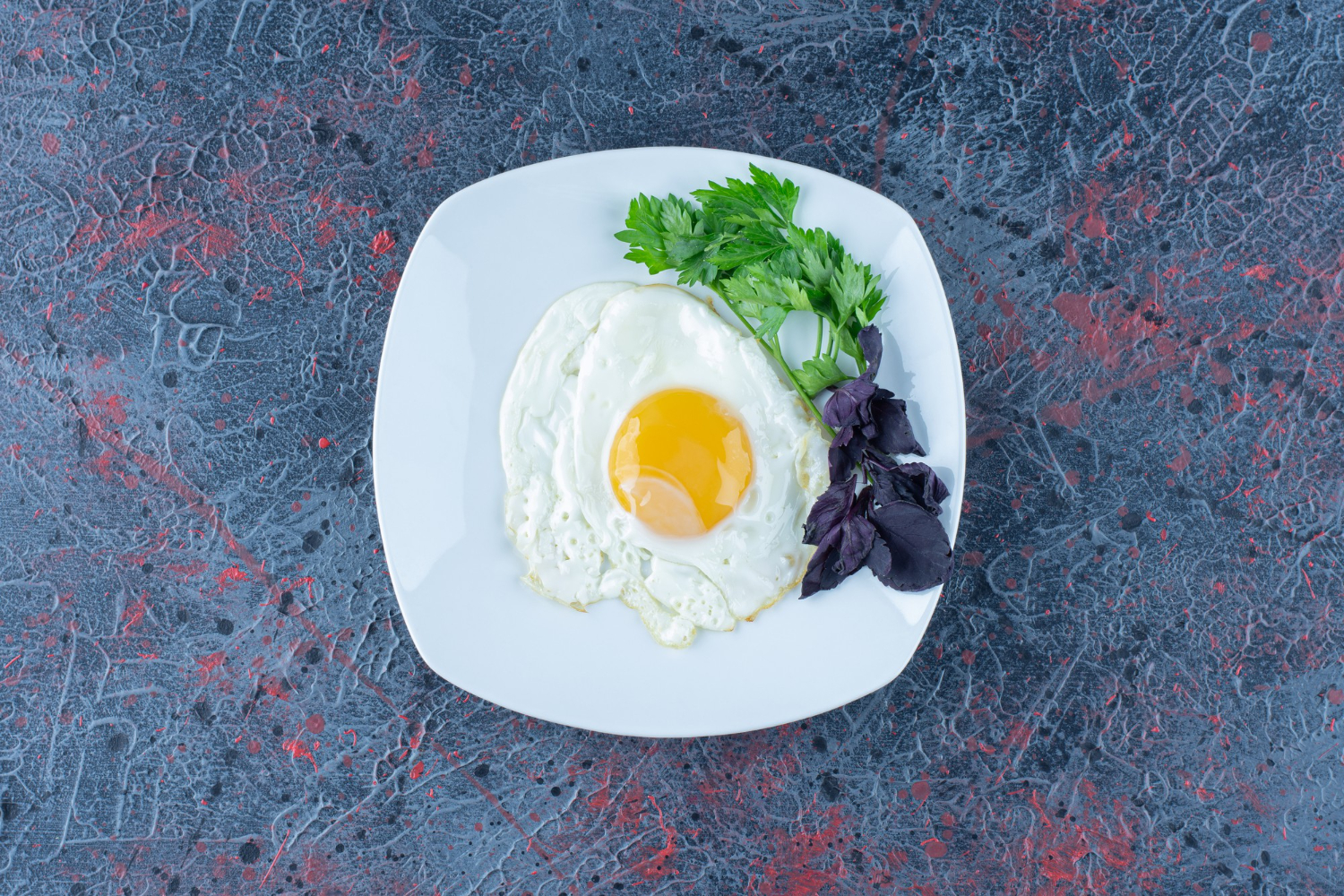 Jajka w airfryer – idealnie ugotowane jajka bez wody.
